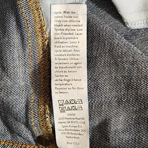 Spanx Womens Pull-On Jeans Plus Size 3X Dark Wash Flare Leg High Rise Stretch - Picture 7 of 9